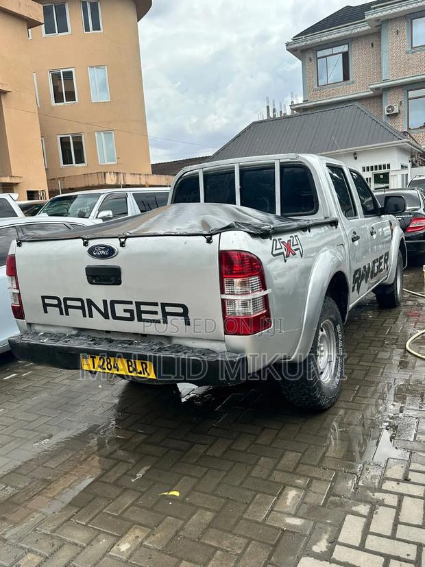 Ford Ranger 2010 Silver