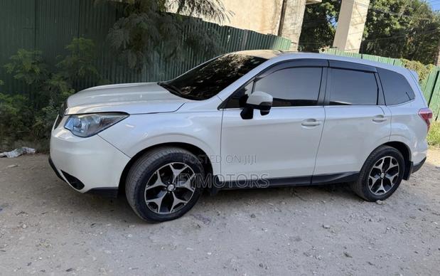 Subaru Forester 2013 White