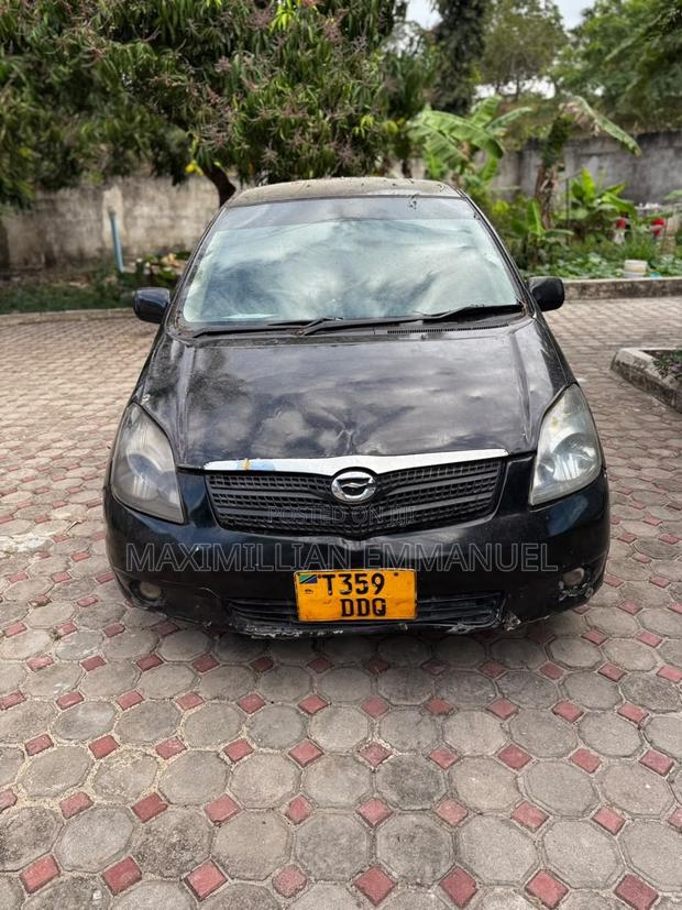 Toyota Corolla Spacio 2005 Black