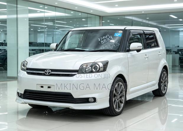 Toyota Rumion 1.5 FWD 2023 White