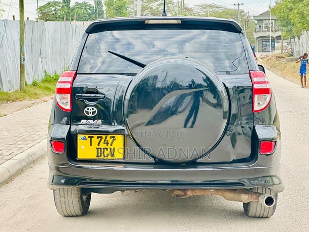 Toyota RAV4 2.4 2005 Black