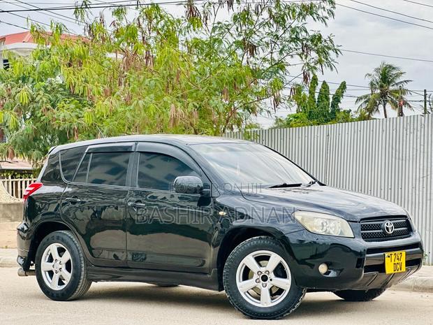 Toyota RAV4 2.4 2005 Black