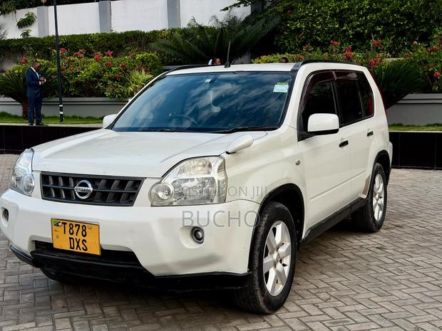 Nissan X-Trail 2010 White