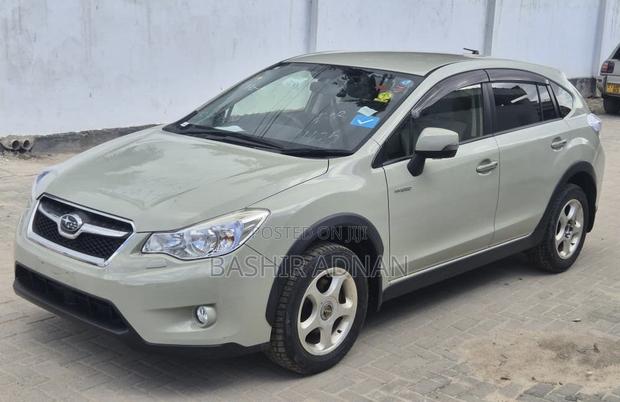 Subaru XV Hybrid 2014 Gray