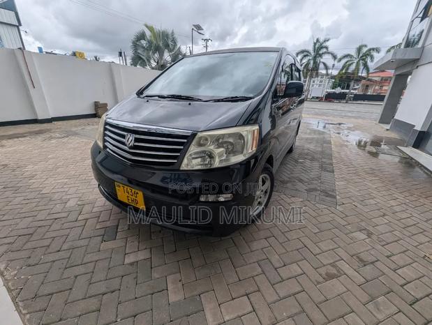 Toyota Alphard 2005 Black