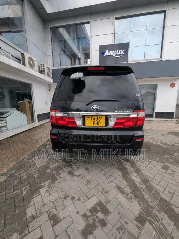 Toyota Alphard 2005 Black