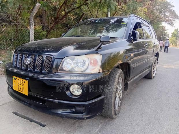Toyota Kluger 2005 Black
