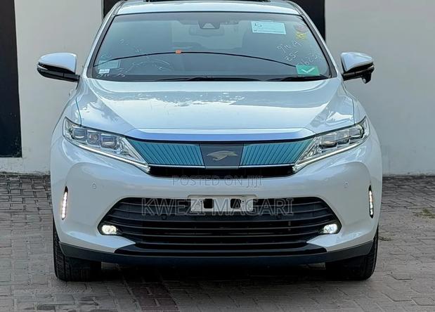 Toyota Harrier 2018 White