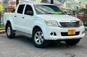 Toyota Hilux 2012 White for sale