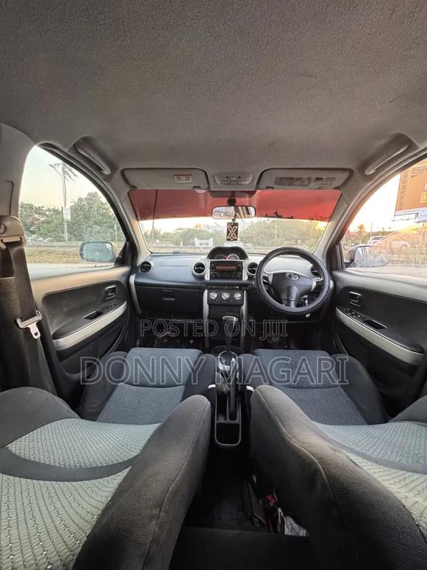 Toyota IST 2006 Black