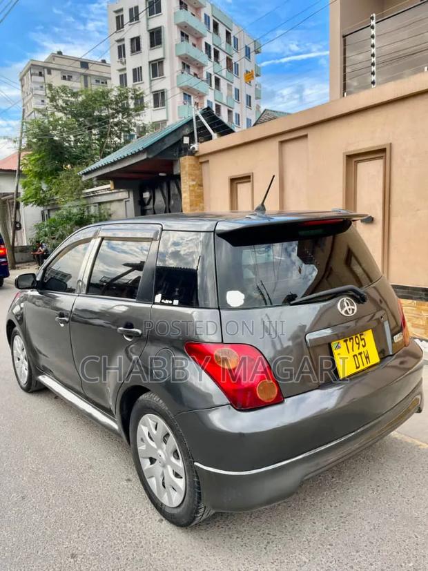 Toyota IST 2003 Gray