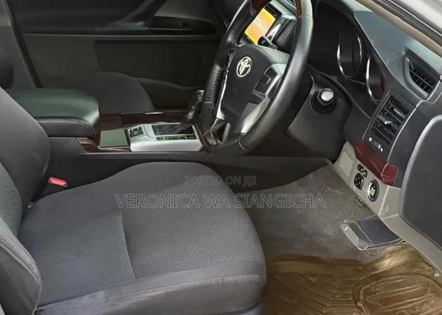 Toyota Mark X 2012 Silver