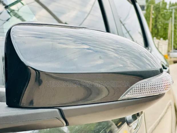 Toyota Vitz 2011