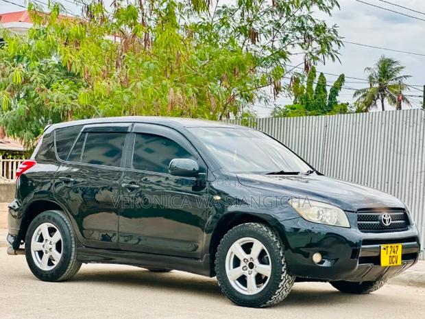 Toyota RAV4 2005