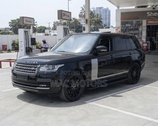 Land Rover Range Rover Vogue 2014 Black