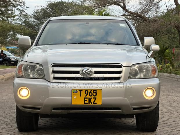 Toyota Kluger 2007 Silver