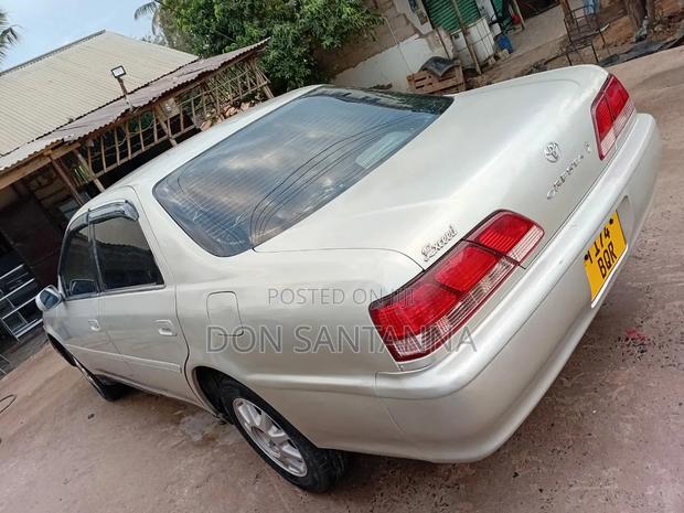 Toyota Cresta 1999 Silver
