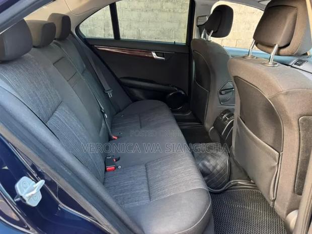 Mercedes-Benz C200 2008 Black