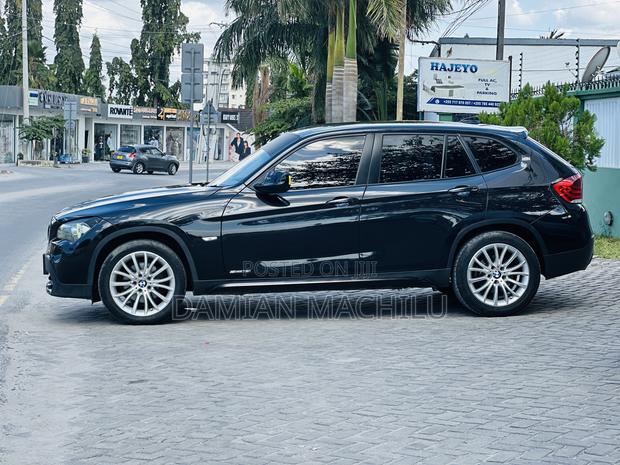 BMW X1 2011 Black
