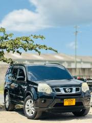 Nissan X-Trail 2010 Black for sale