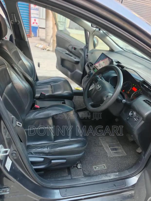Toyota Wish 2013 Black