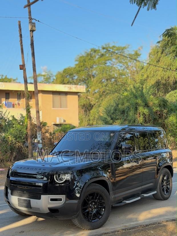 Land Rover Defender 2022 Black