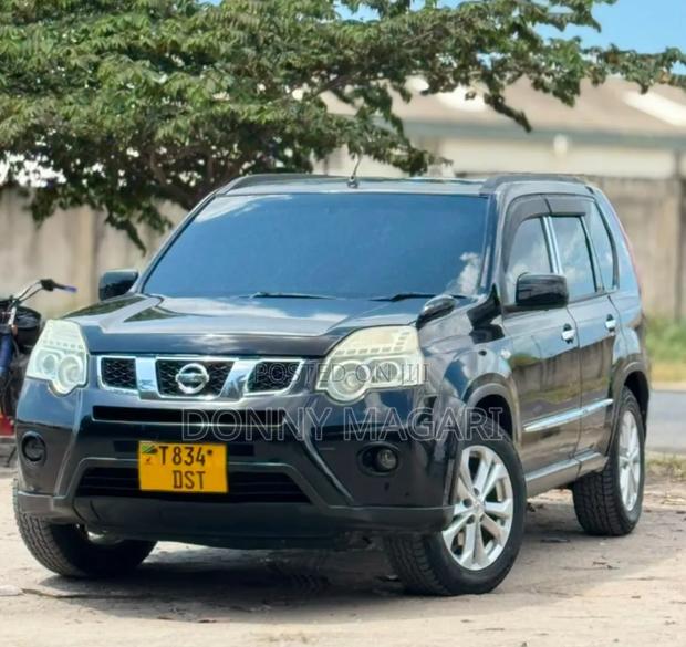 Nissan X-Trail 2010 Black