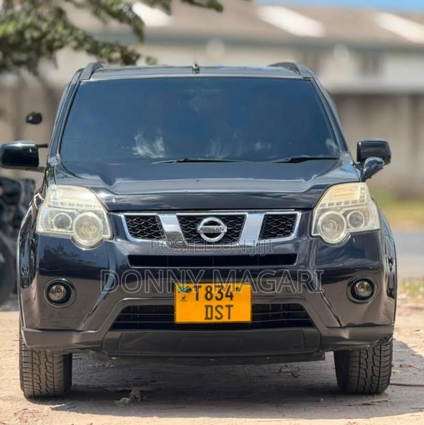 Nissan X-Trail 2010 Black