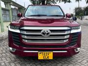 Toyota Land Cruiser 2013 Red for sale