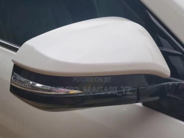 Toyota Harrier 2016 Off white