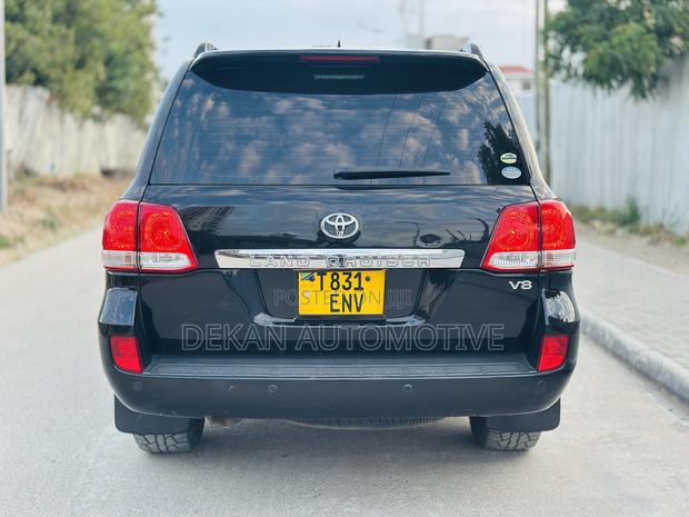 Toyota Land Cruiser 4.5 V8 GXR 2007 Black