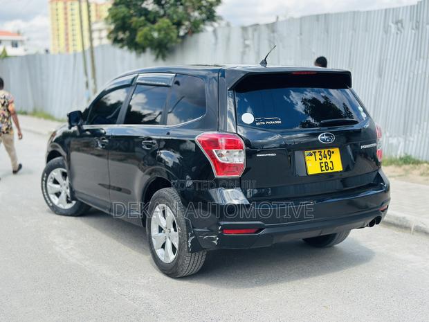 Subaru Forester 2014 Black