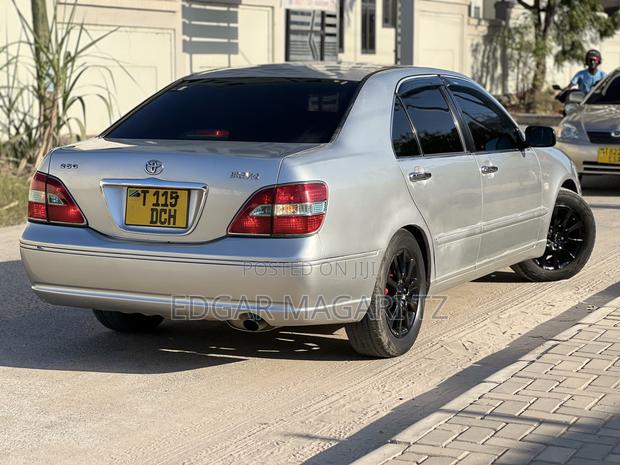 Toyota Brevis 2004 Silver