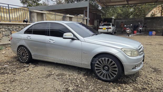 Mercedes-Benz C-Class 2007 Silver