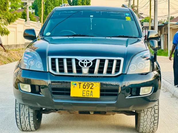 Toyota Land Cruiser Prado 2008 Black