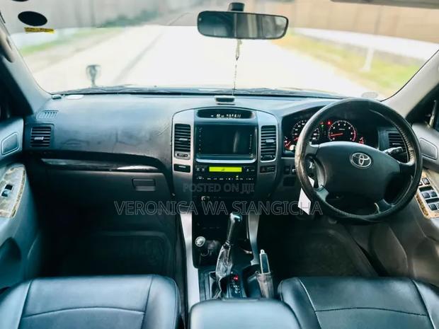 Toyota Land Cruiser Prado 2008 Black