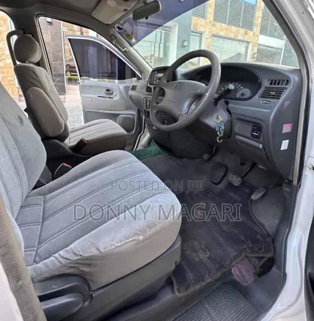 Toyota Noah 2008 White