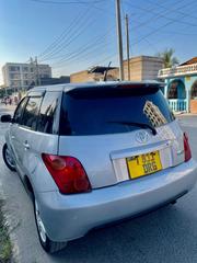 Toyota IST 2003 Silver for sale