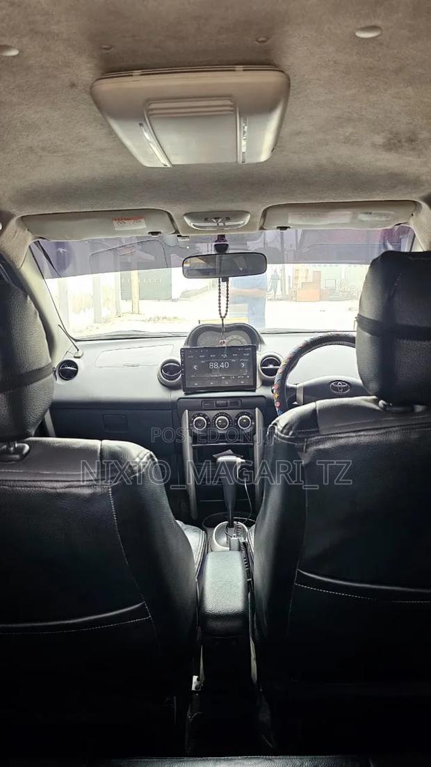 Toyota IST 2006 White