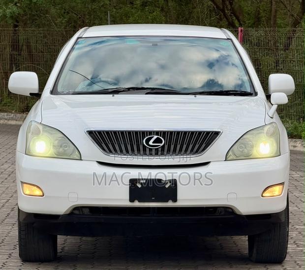 Toyota Harrier 2006 White