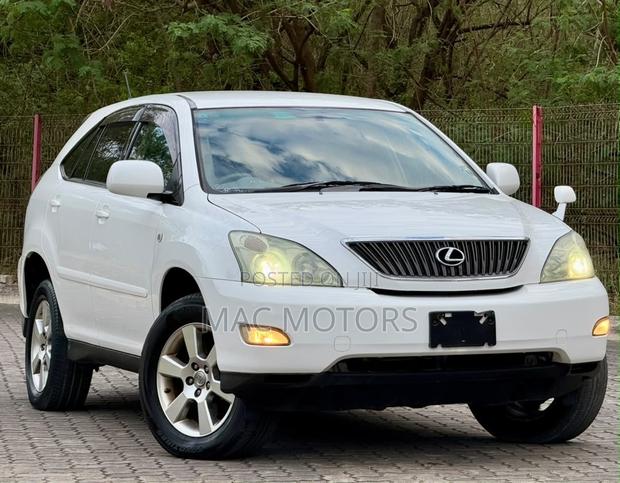 Toyota Harrier 2006 White