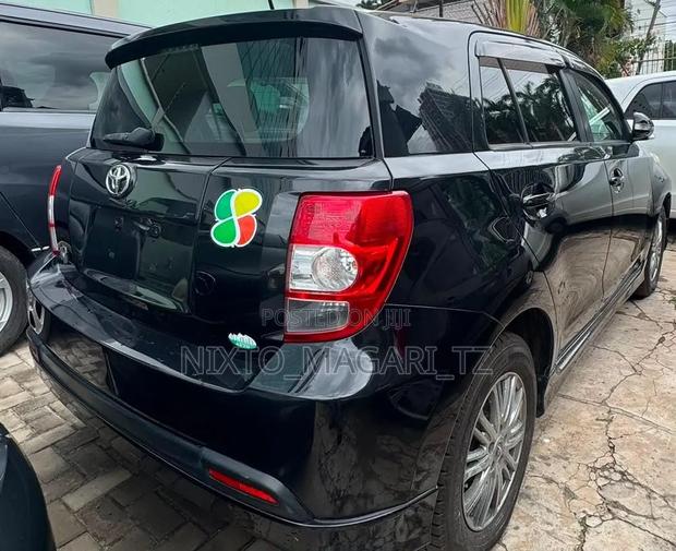Toyota IST 2009 Black