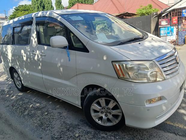 Toyota Alphard 2004 White