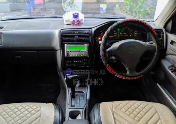 Toyota Carina 2001 White