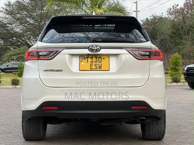 Toyota Harrier 2015 White