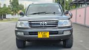 Toyota Land Cruiser HDJ 100 2000 Gray for sale