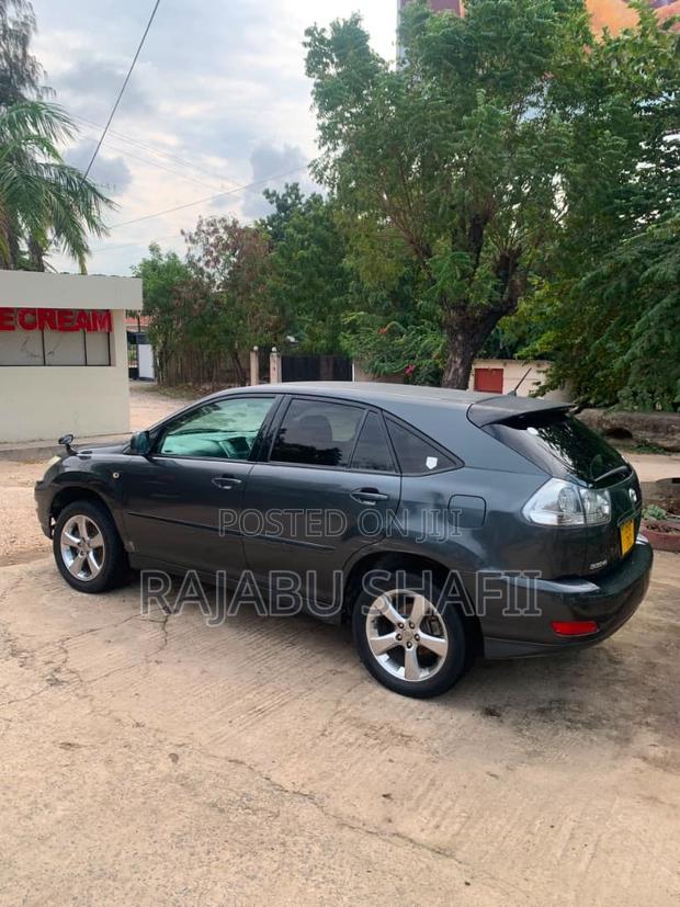 Toyota Harrier 3.5 V6 2006 Black