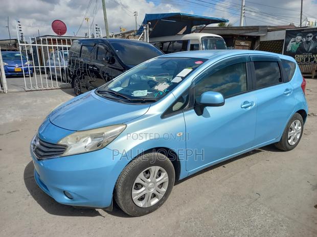 Nissan Note 2012 Blue