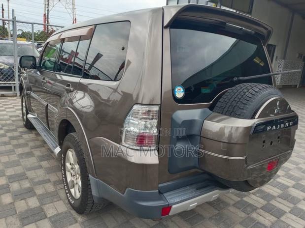 Mitsubishi Pajero 2008 Brown