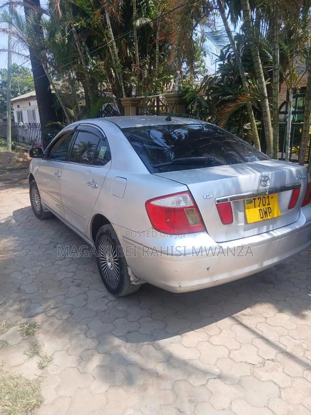 Toyota Premio 2004 Silver